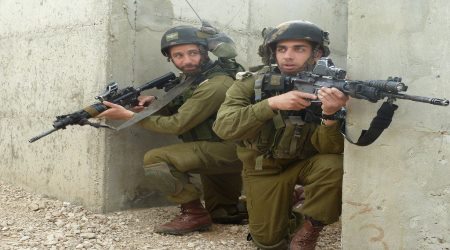 Isreali troops