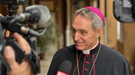 Archbishop Gänswein: ‘Time Is Ripe’ to Lift Restrictions on Traditional Latin Mass